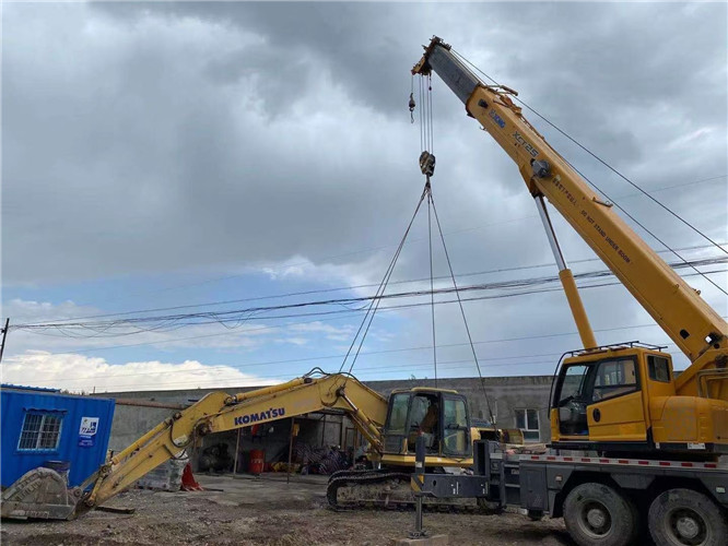 红原县25吨吊车一般有什么用途